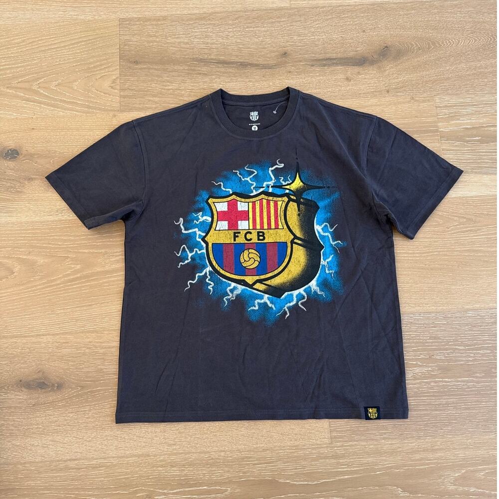 Aeropostale FC Barcelona Lightning Relaxed Graphic Tee Size M Gray